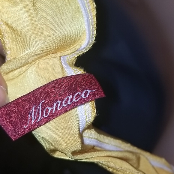 Yellow Top - Picture 3 of 3